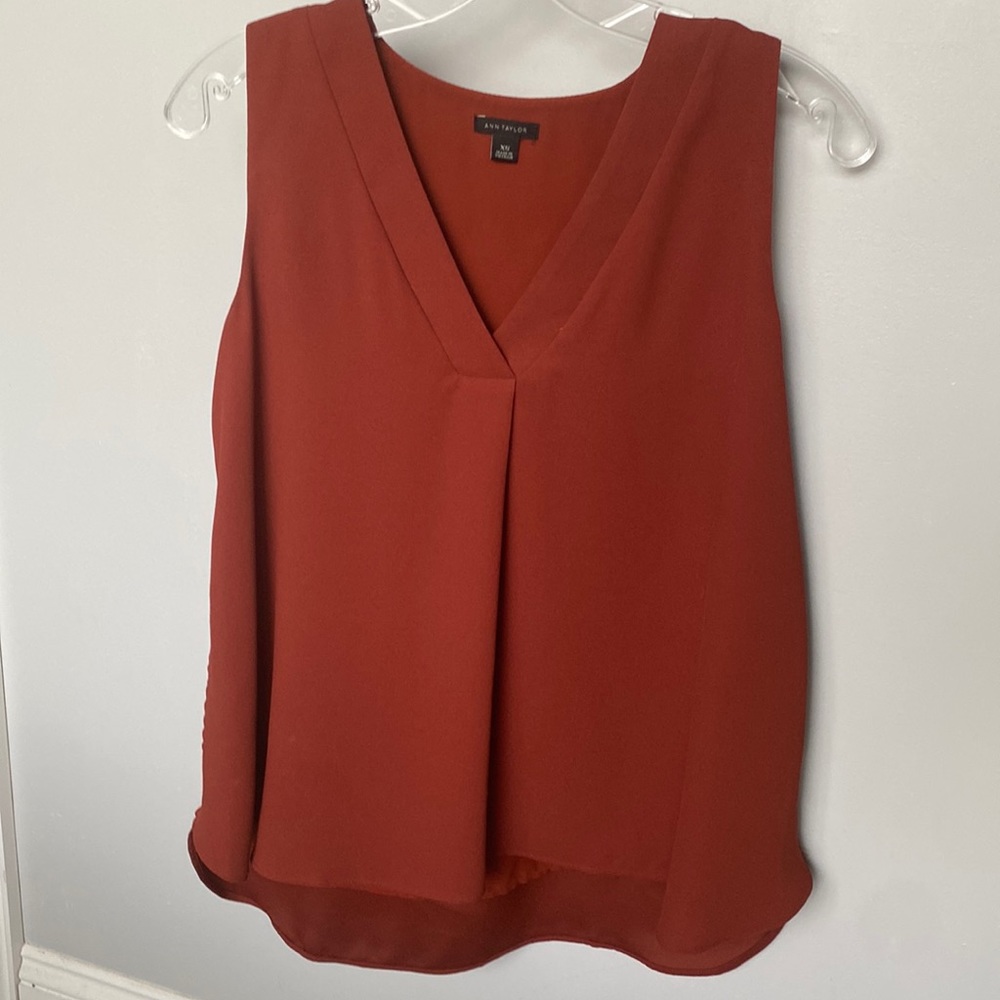 Ann Taylor XS burnt orange dress shirt